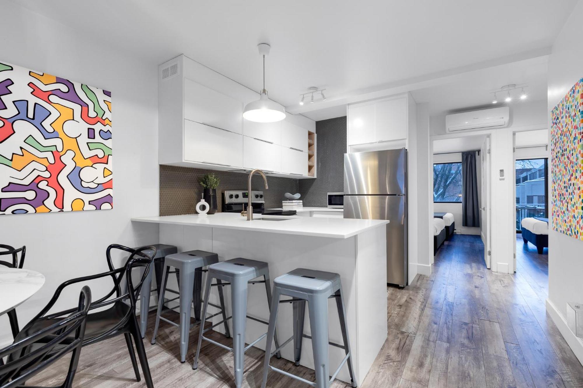 Liv Mtl Urban Aparthotel Montréal Buitenkant foto